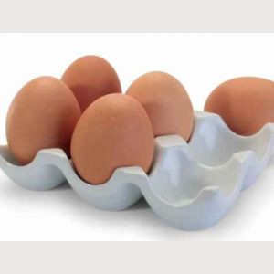 White Ceramic Egg Holder for 6 Eggs